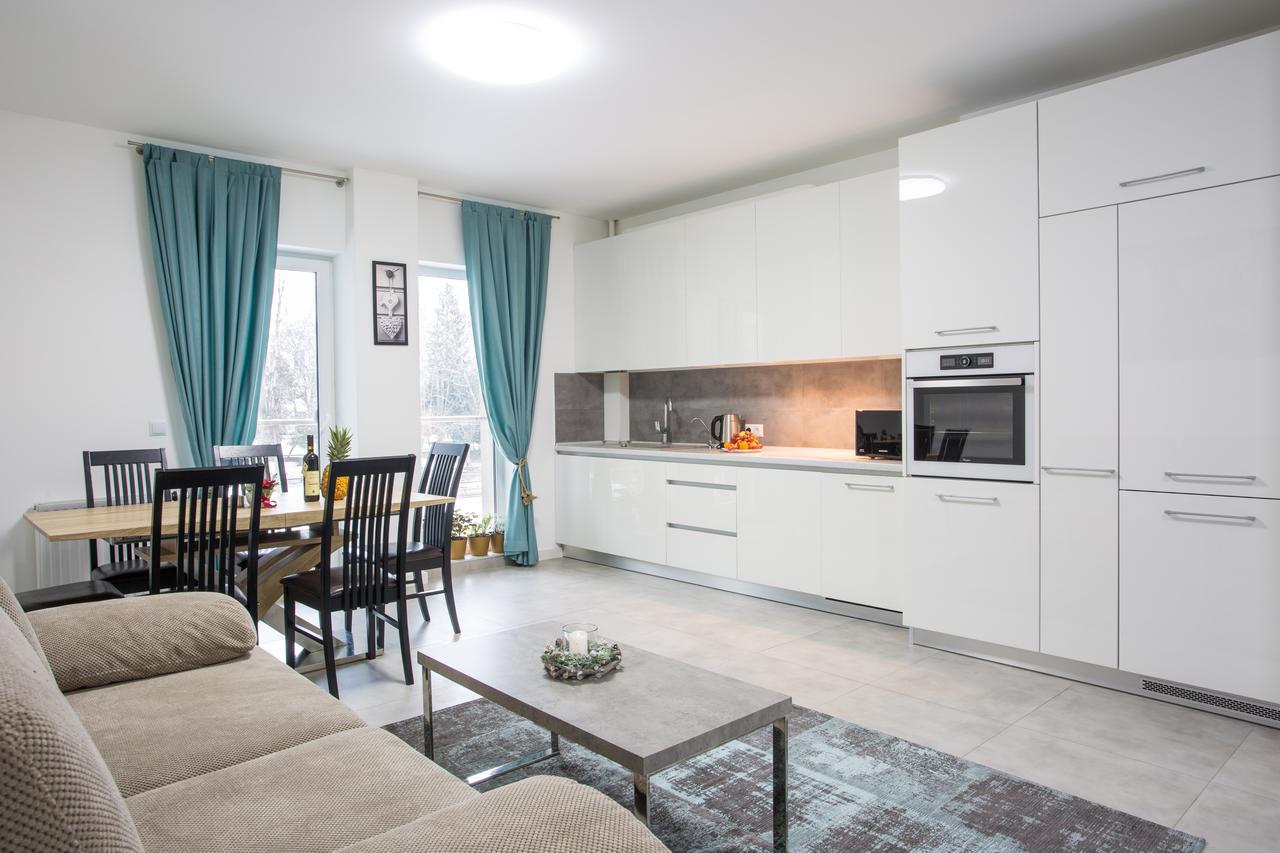 Elite Apartments Λβιβ Εξωτερικό φωτογραφία